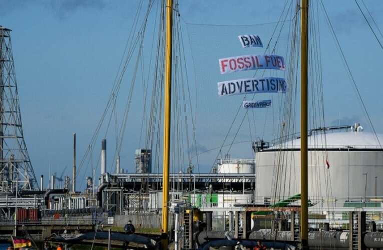 Activists call for EU ban on fossil fuel advertising