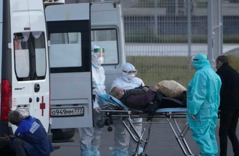 Russia marks pandemic high of infections, deaths