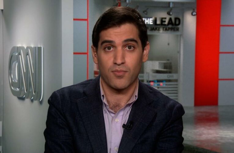 ‘Democrats are in a lot of trouble’: Harry Enten on 2022 midterms