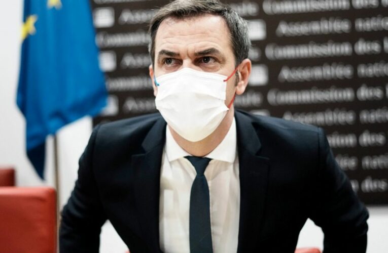 France ups pressure on unvaccinated amid record infections