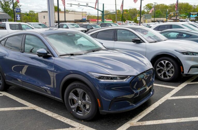 New auto sales up in 2021, but long way before full recovery