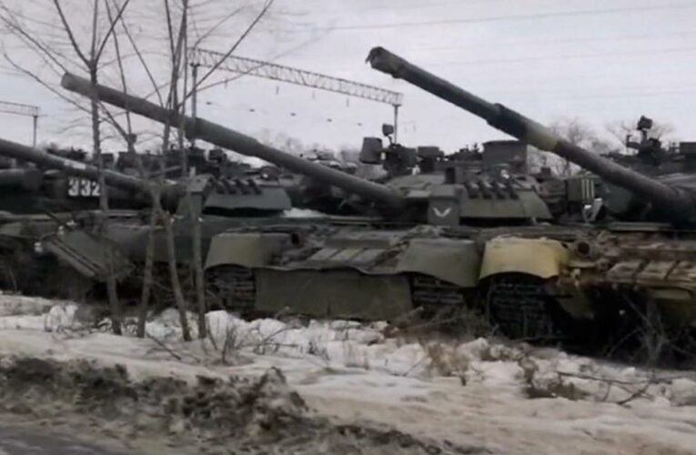 What social media videos reveal about Russian military buildup