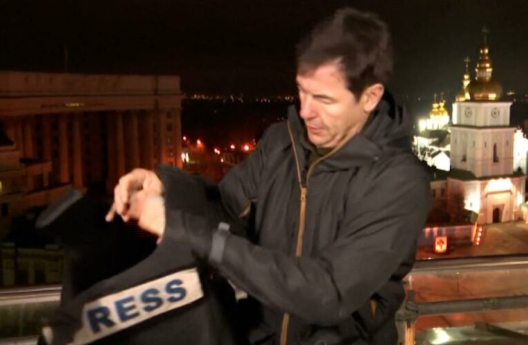 CNN team hears explosions during live reporting