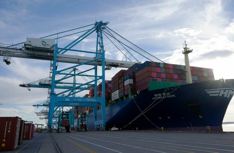 US taste for imports drives 2021 trade gap to record $859B