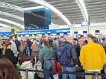 Passengers left `stranded´ for days at Heathrow after BA systems meltdown along with e-gate chaos