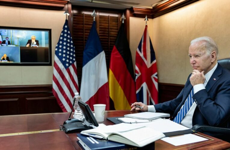 AP Source: Biden to ban Russian oil imports over Ukraine war