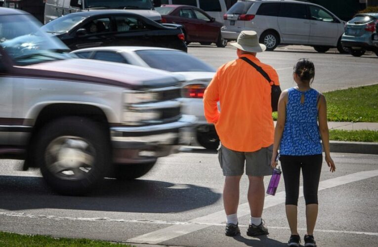 Study: SUVs, pickups hit pedestrians more often than cars do