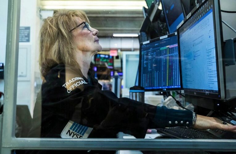 Stocks slump on Wall Street as oil, inflation worries rise