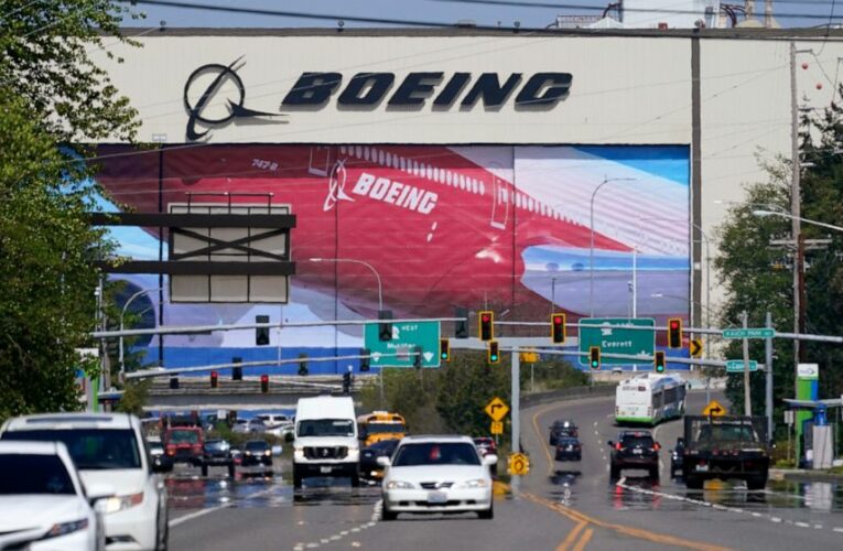 Boeing posts $1.24 billion loss for the first quarter