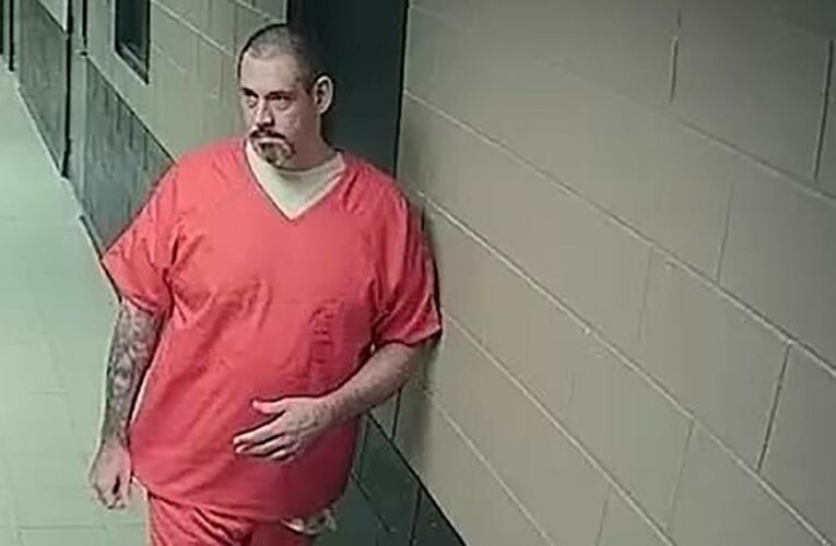 What we know about Casey White