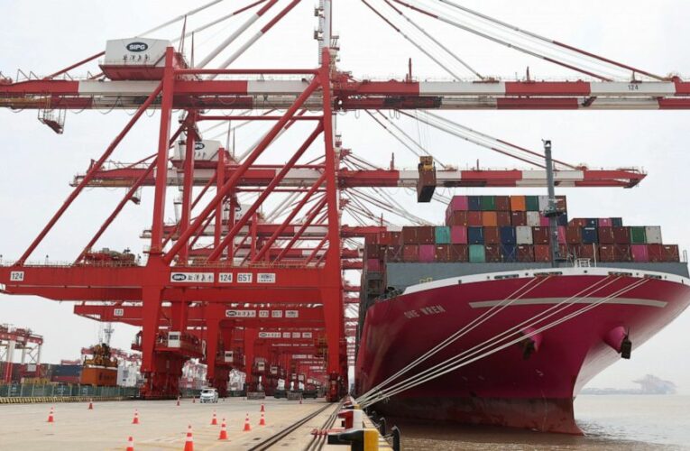 China trade weakens after cities shut down to fight virus