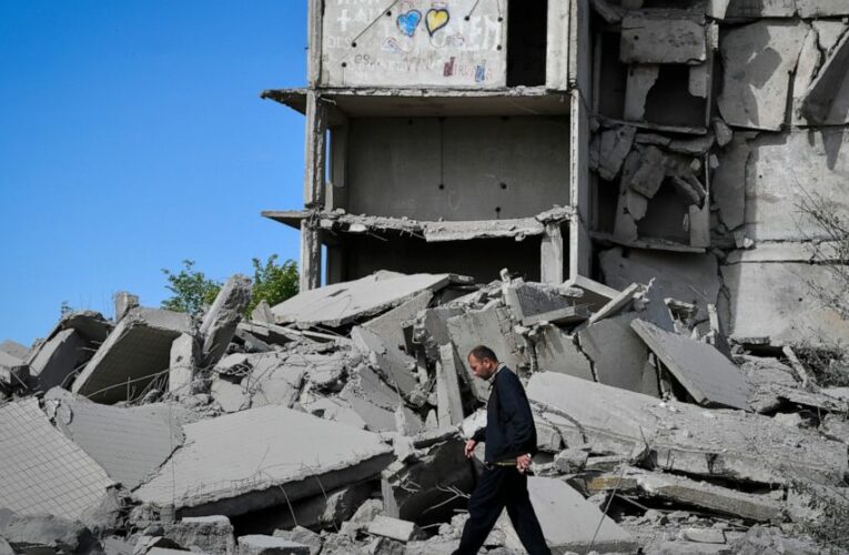 Russia takes steps to bolster army, tighten grip on Ukraine