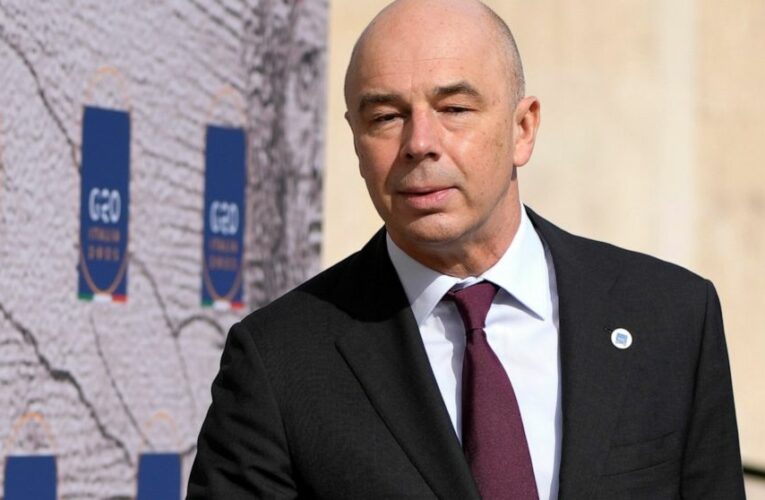 Russia offers foreign debt payment system similar to gas one