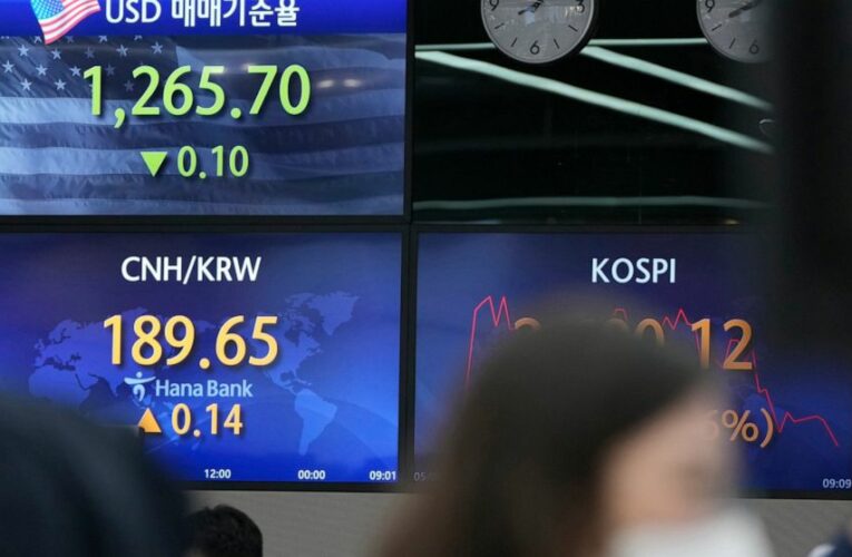Asian stocks rise after Fed chair downplays bigger rate hike