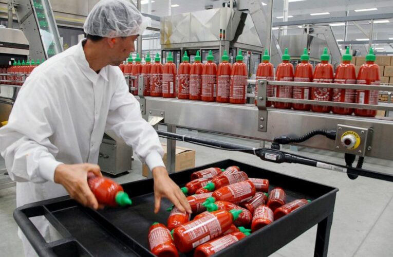 Sriracha hot sauce maker warns of shortage